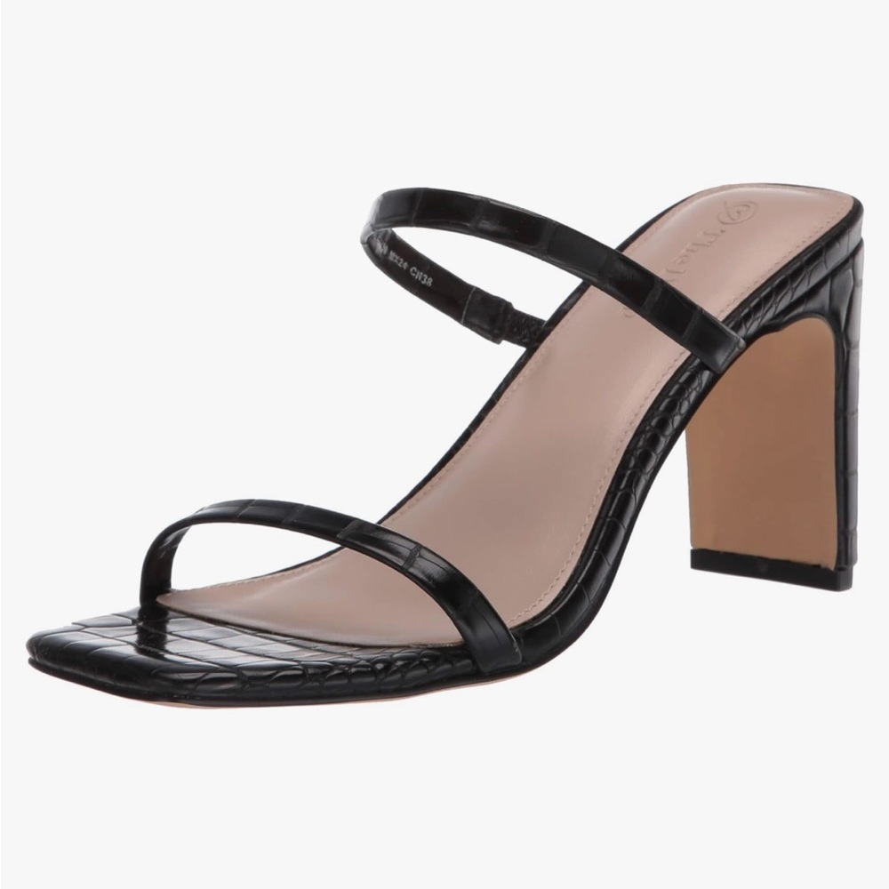 The Drop Avery Square Toe Heel